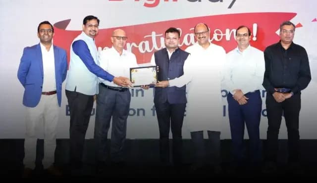 Pioneer in Tech-Empowered Education for Social Impact Award by Digii Day